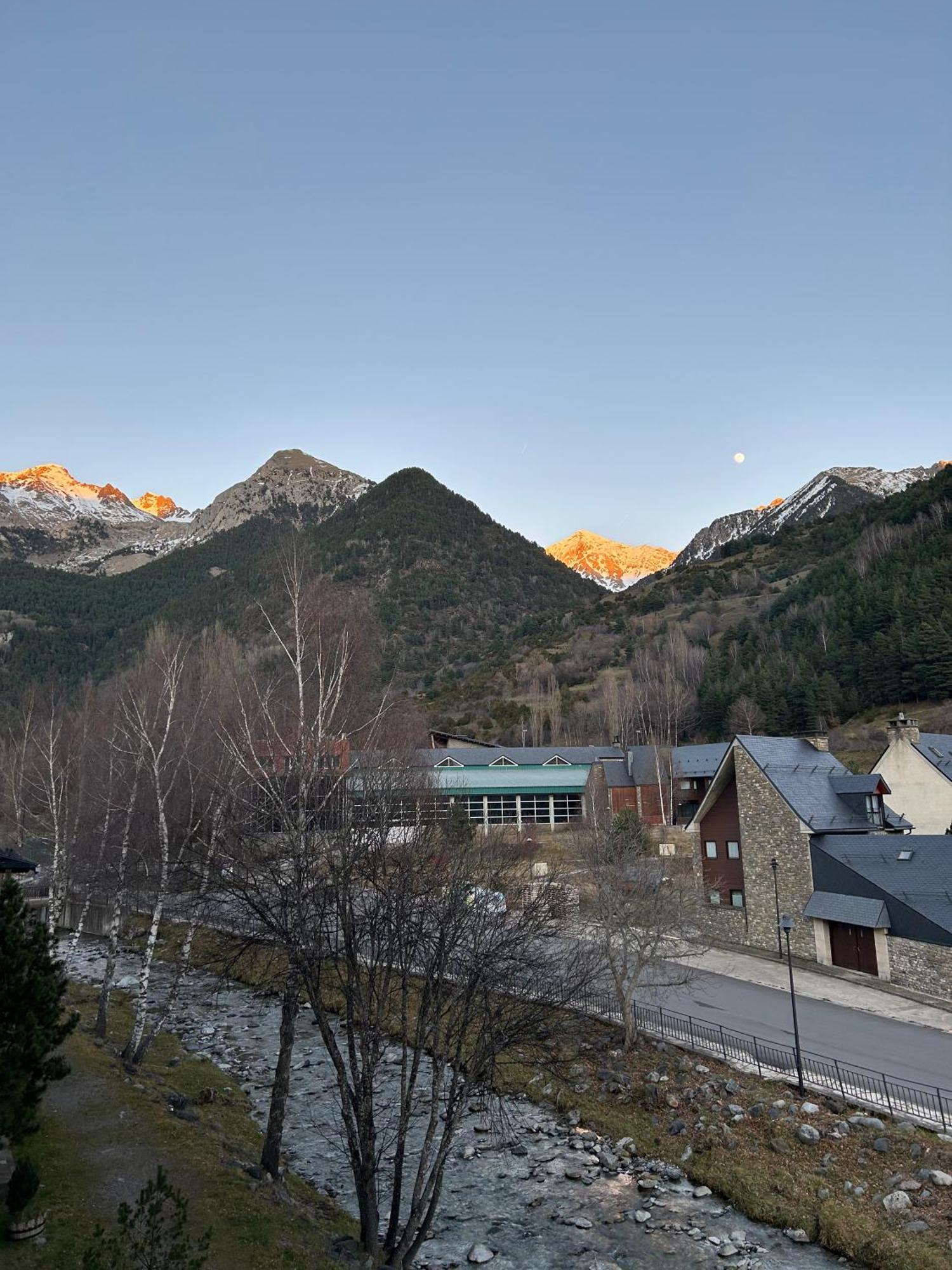 Sallent De Gallego - Formigal - Pirineos Sur Εξωτερικό φωτογραφία